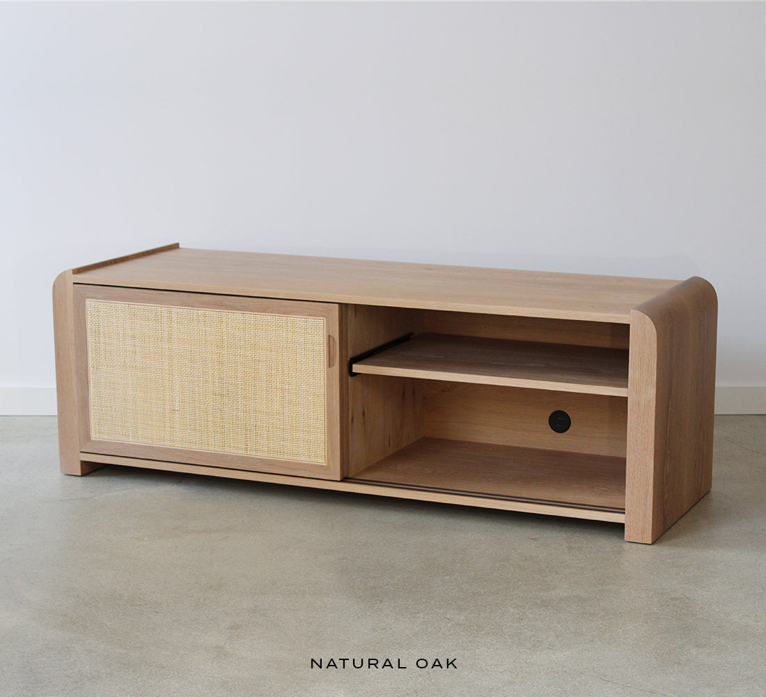 Anders Credenza