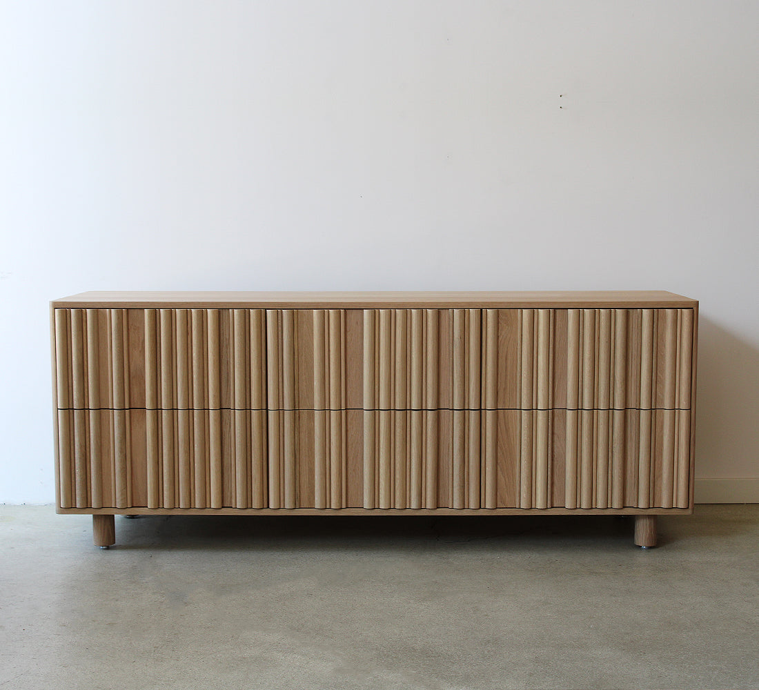 Baldwin Dresser