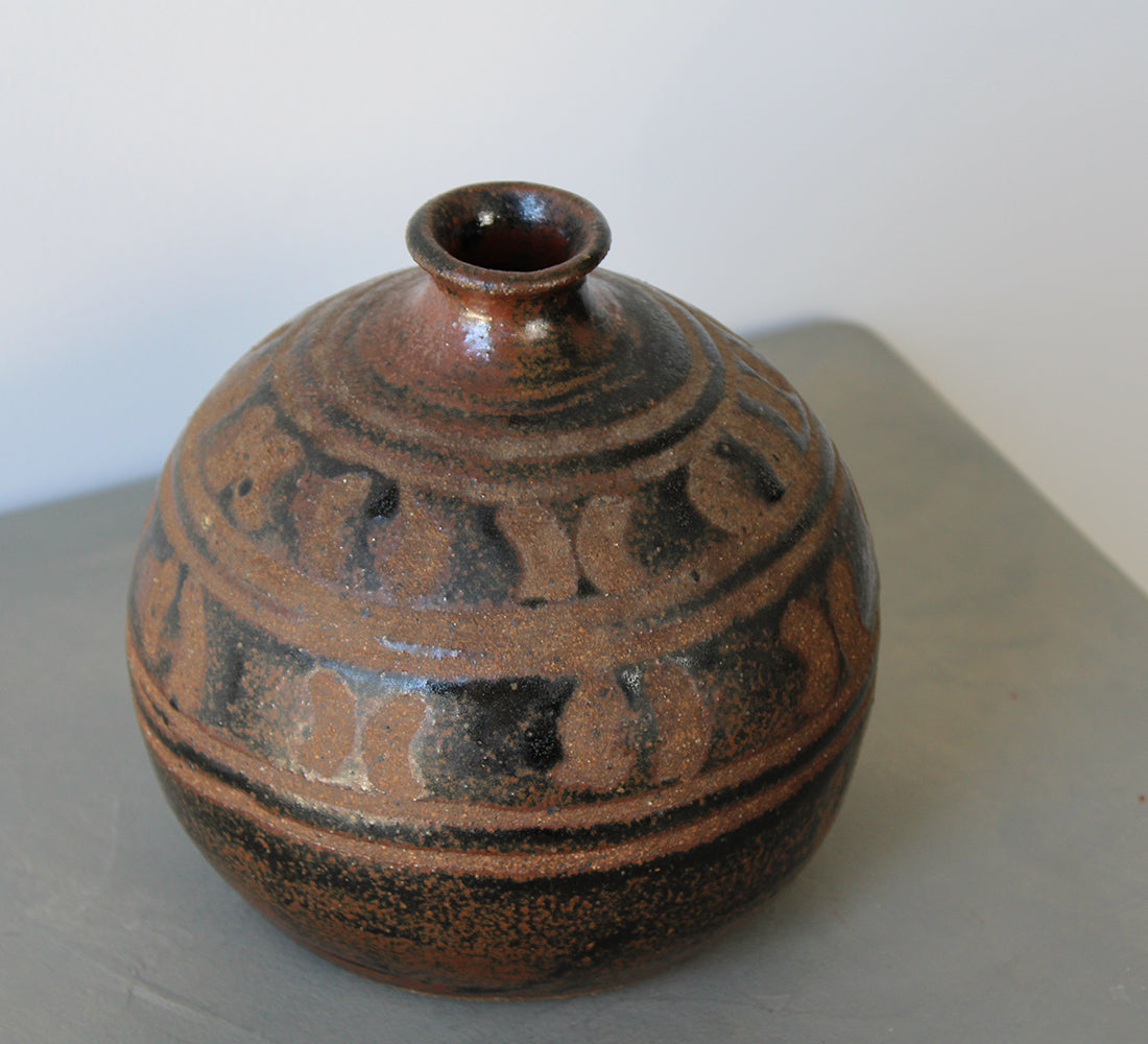 Motif Bud Vase