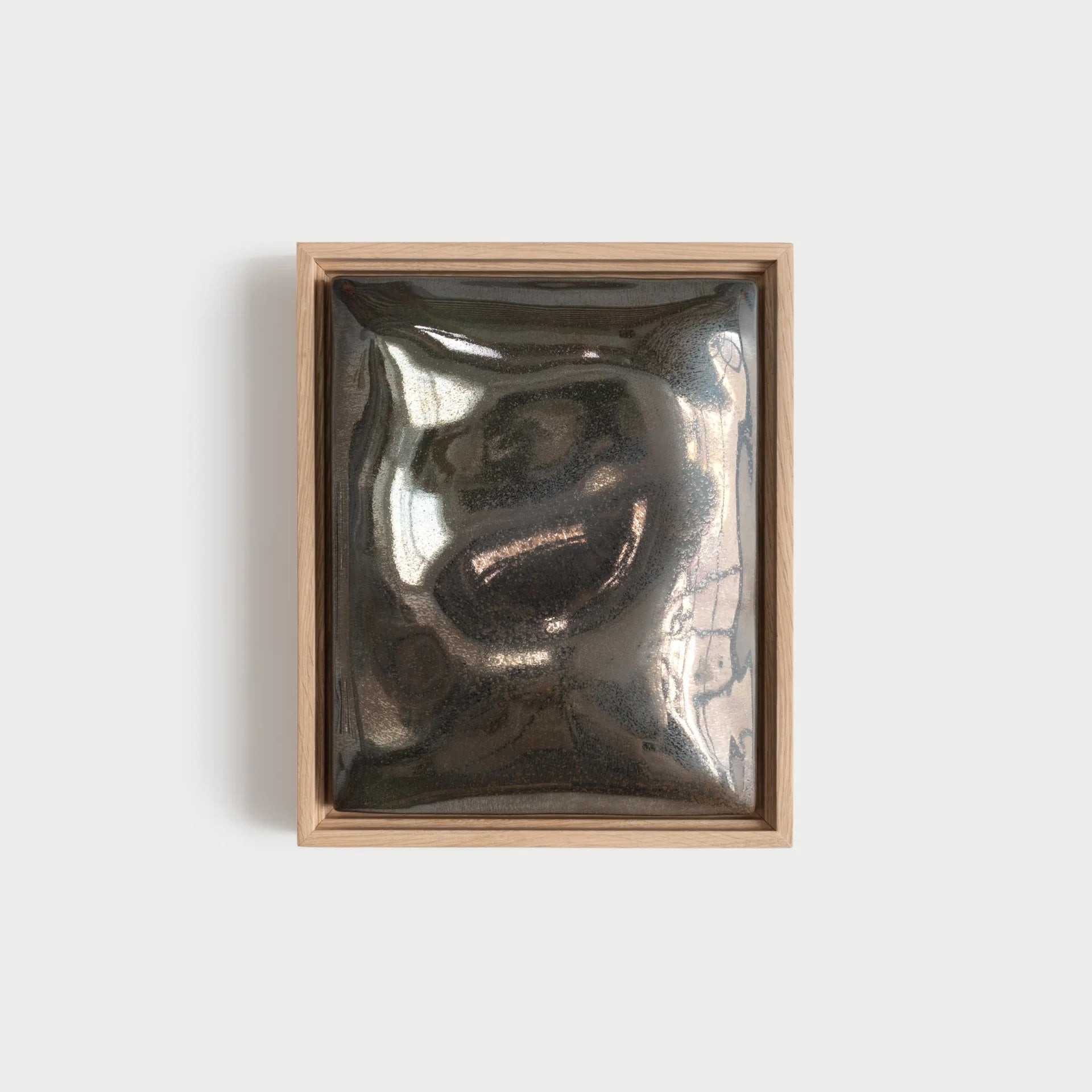 Gestures (Rest) in Grey Mirror