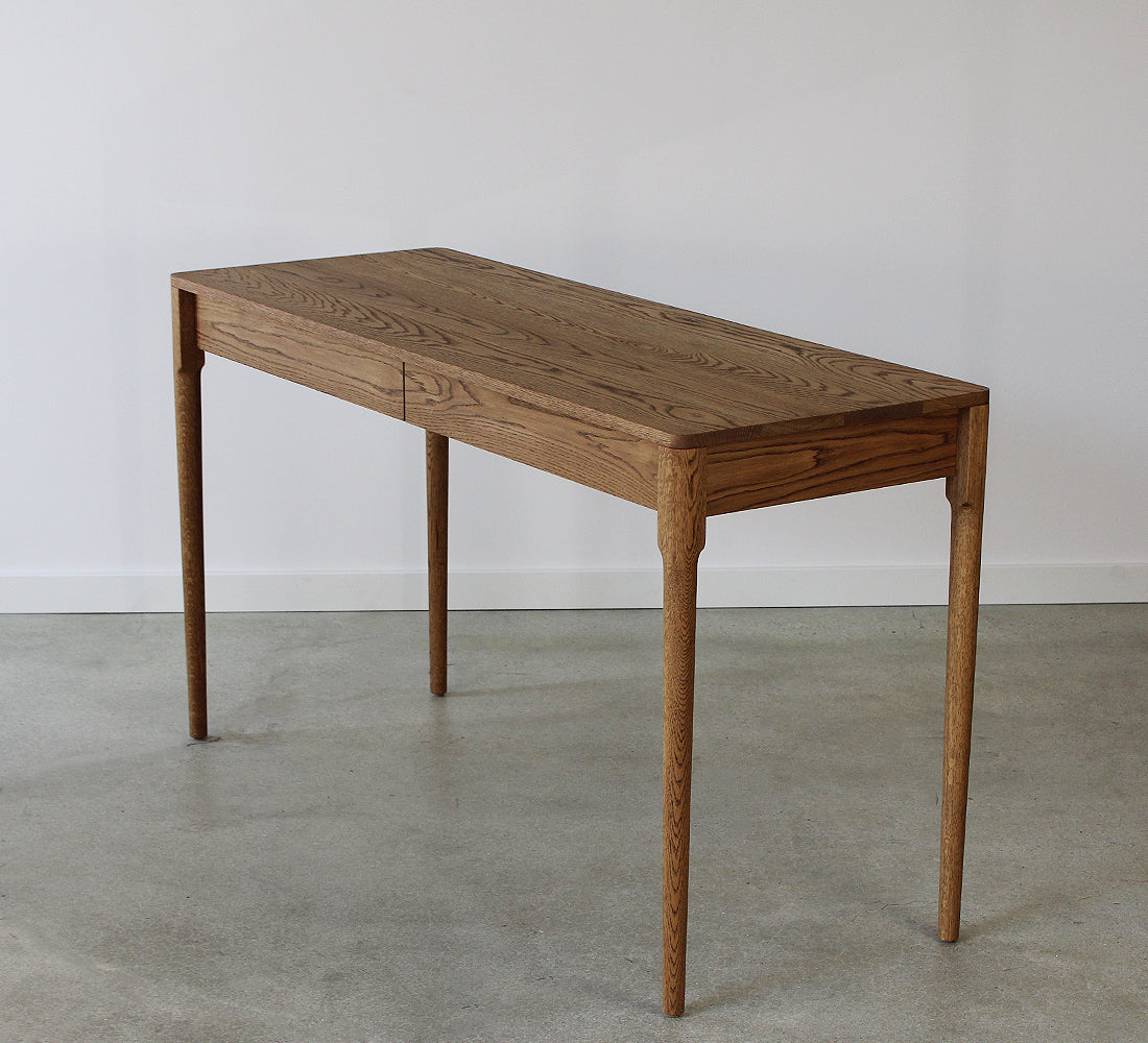 Roots Desk