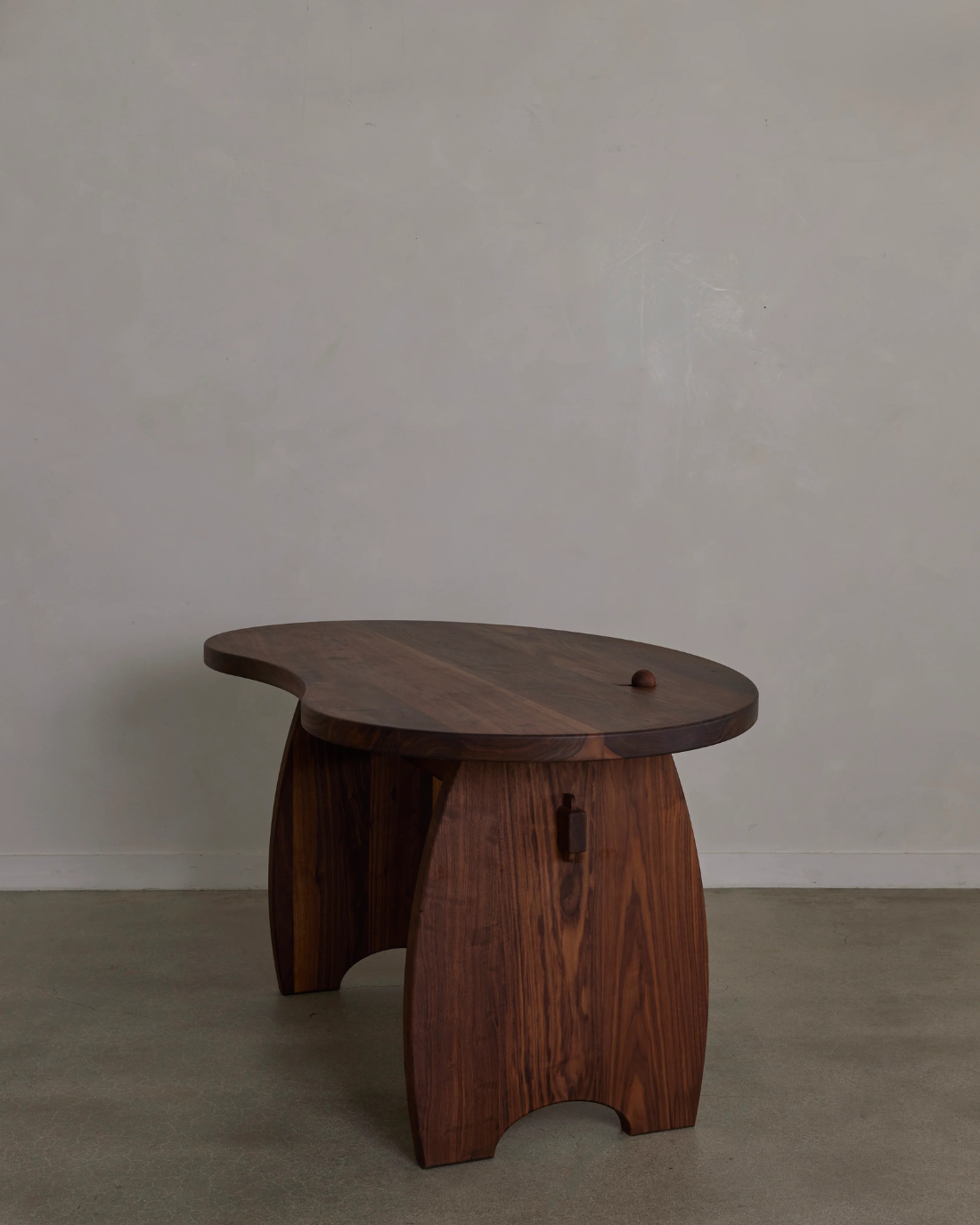 Vera Desk