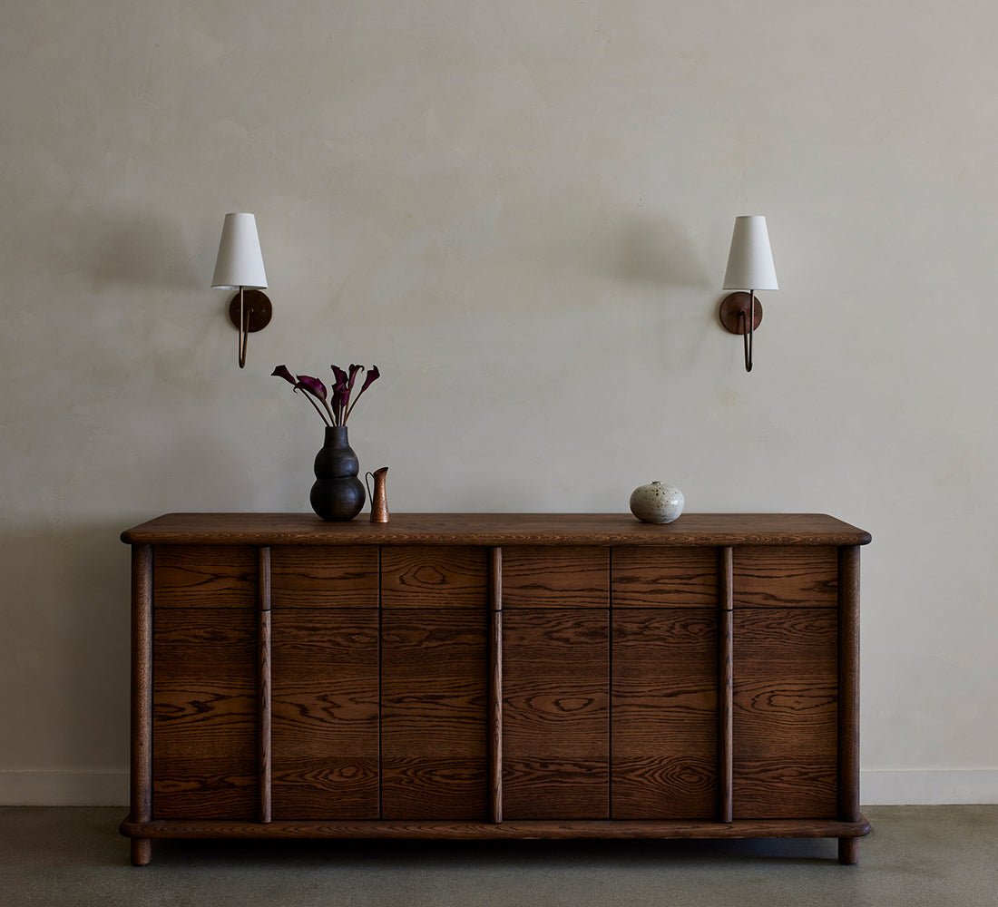 Anton Credenza