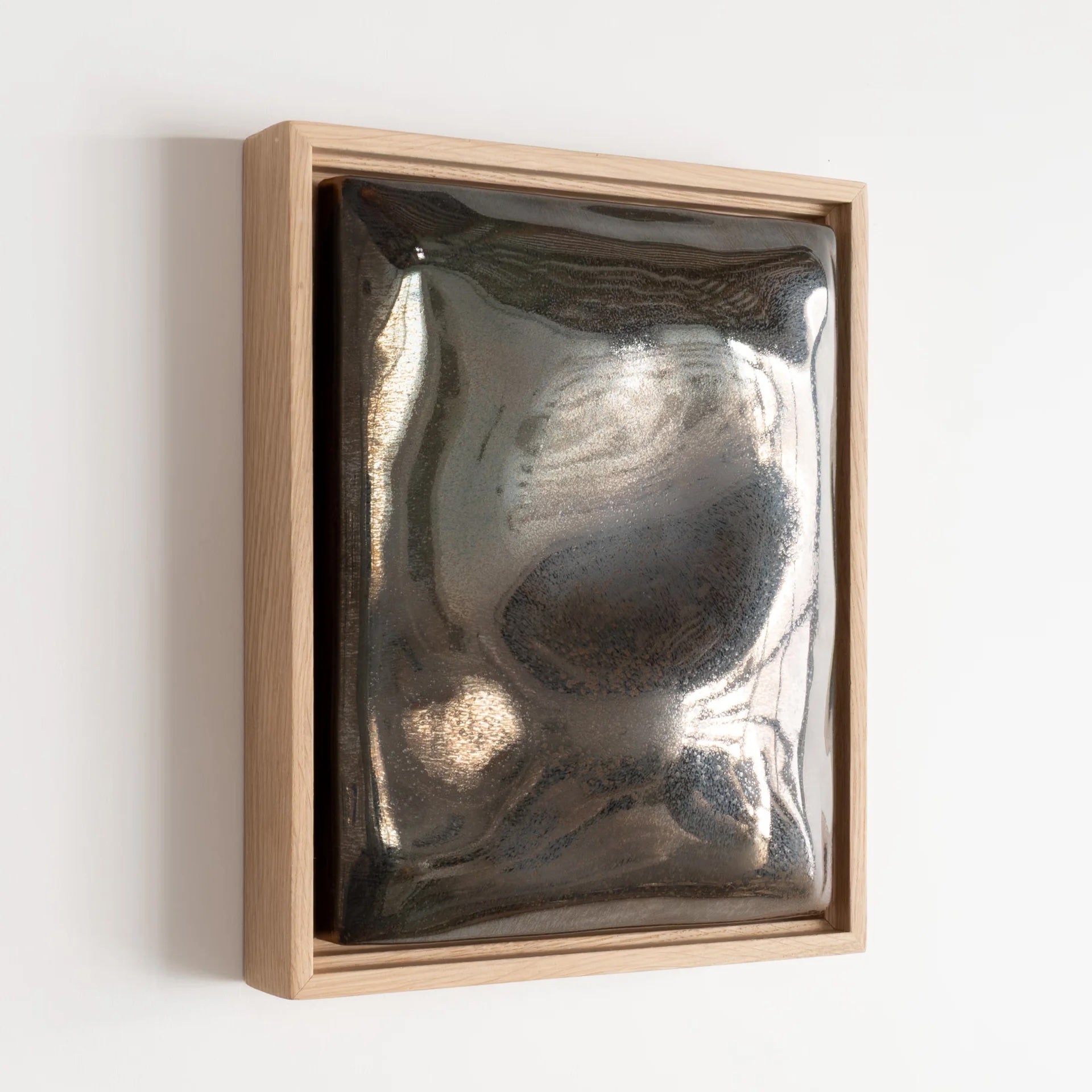 Gestures (Rest) in Grey Mirror