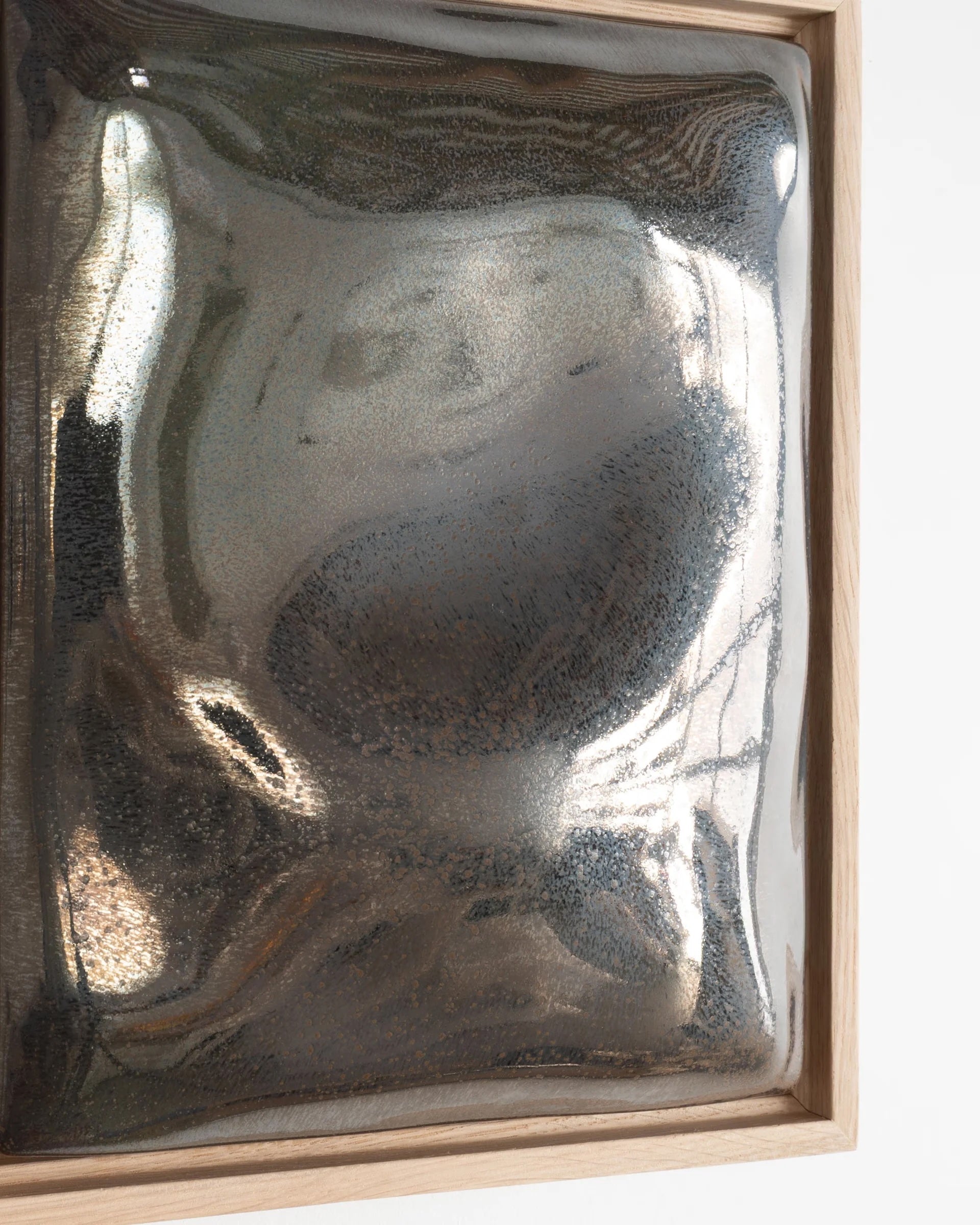 Gestures (Rest) in Grey Mirror