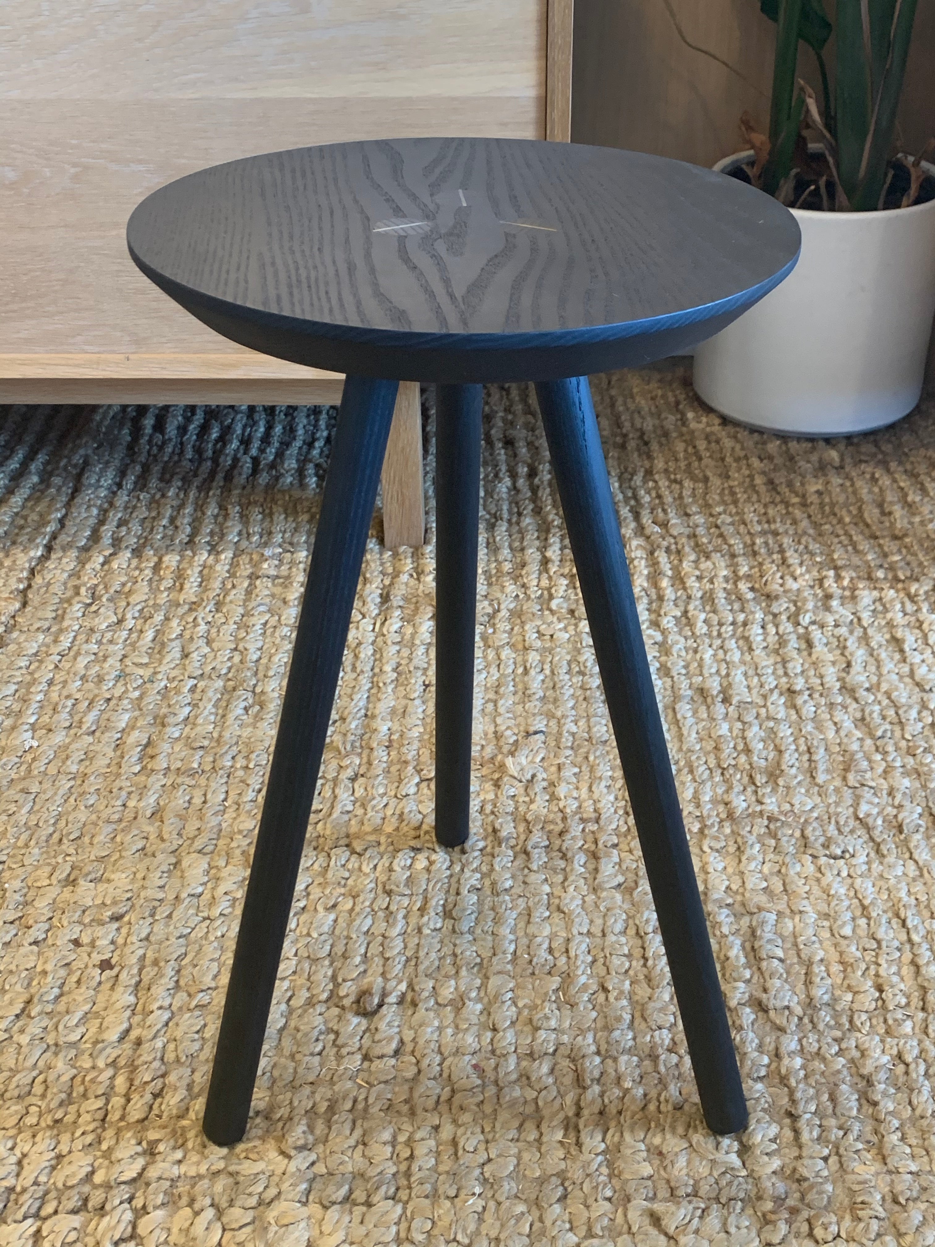 Rovan Side Table