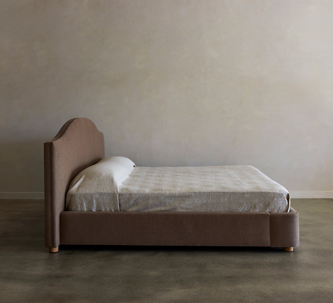 Monroe Bed