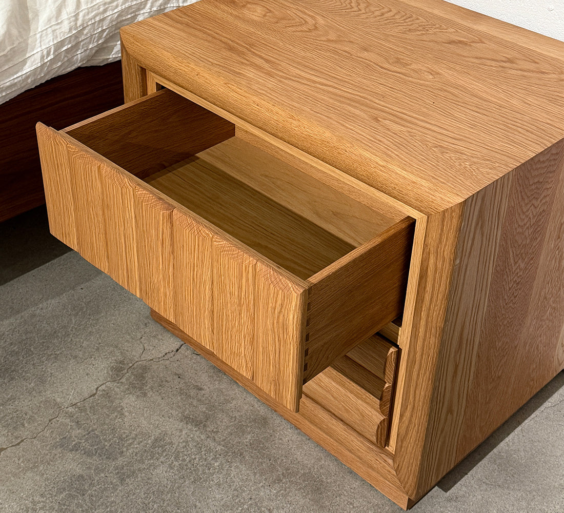 Quinn Nightstand
