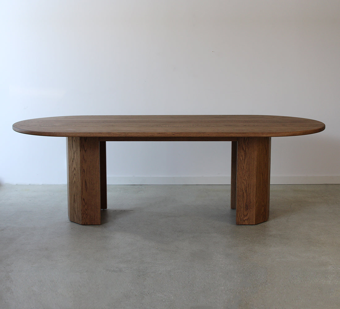 Stella Dining Table