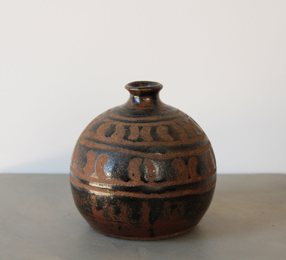 Motif Bud Vase