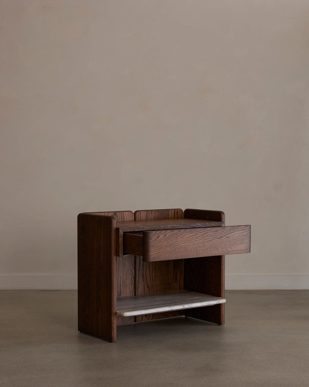 Gjilly Nightstand
