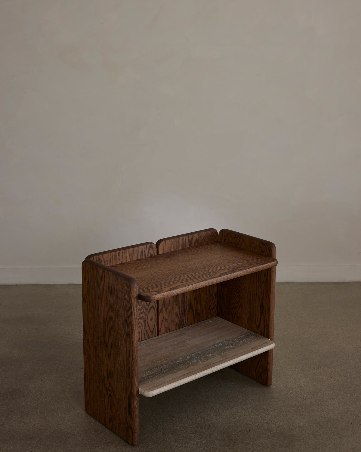 Gjilly Side Table