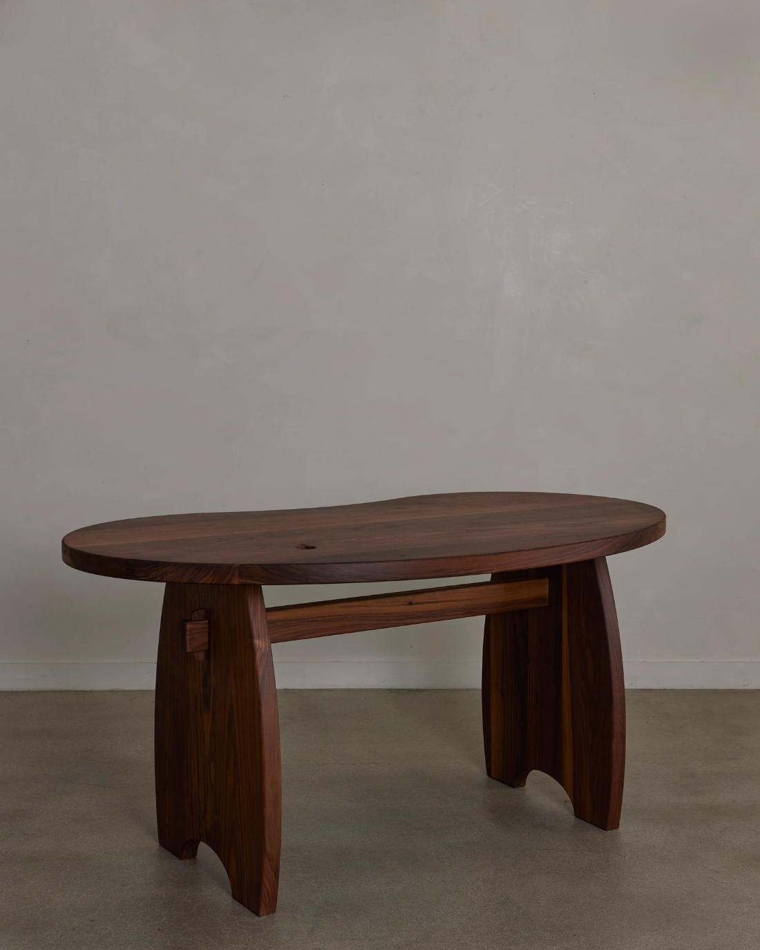 Vera Desk