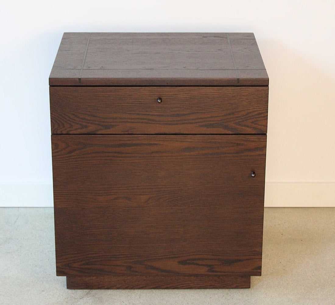 Baxter Nightstand